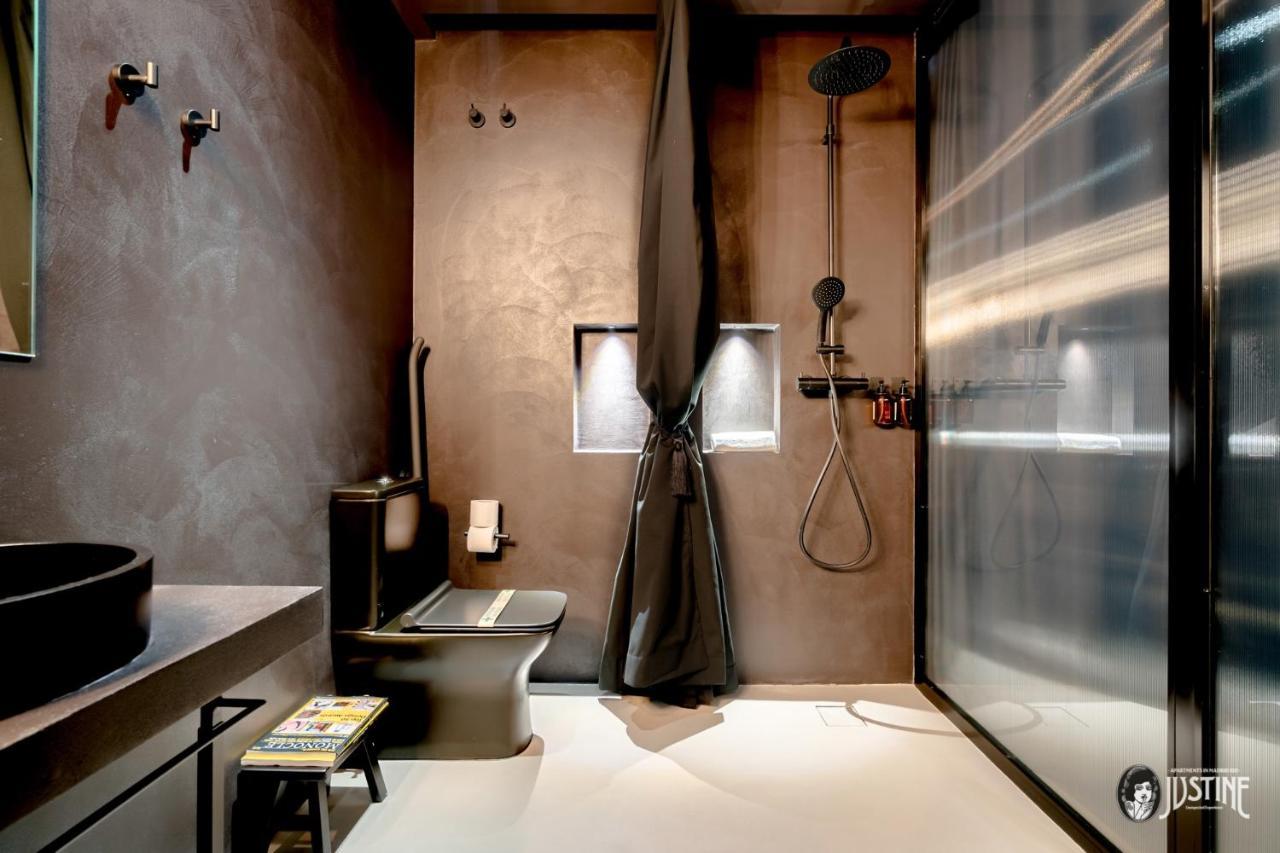 Suite Shibari By Justine Apartments Sobria Elegante Y Pecaminosa Apartamento Turistico En Madrid Rio Luaran gambar